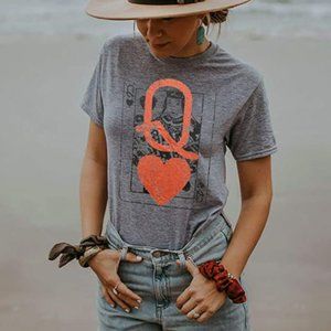 Q Of Hearts Queen Grey Graphic T-Shirt